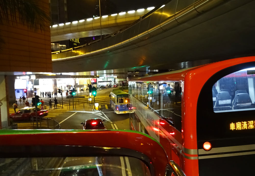 香港 オープントップバス